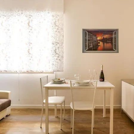 204-corso House *